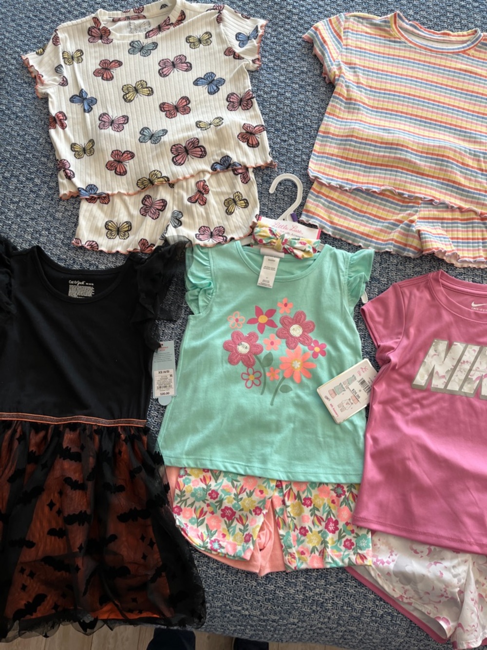 Mixed Girls' Clothing Bundle - Floral, Mint, Pink & Black 11 Pieces 5T